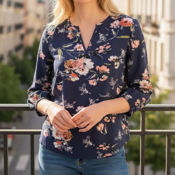 Fun 2 Fun Stitch Fix Elegant Navy Floral Top Size Small - Picture 1 of 10
